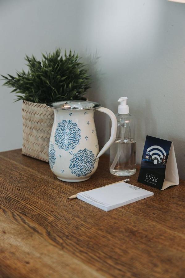 غونوبي The Edge Boutique Bed And Breakfast المظهر الخارجي الصورة